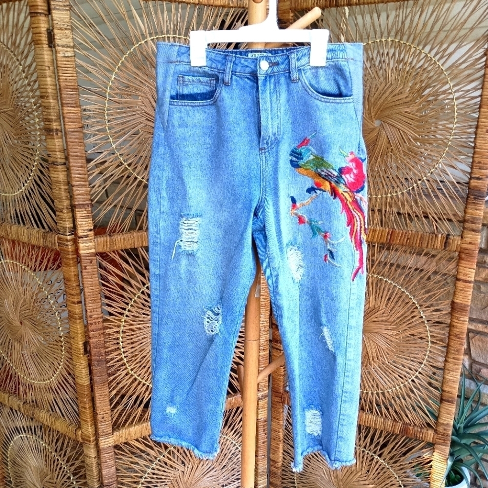 Miller By Riva Embroidered Blue Jeans_Small